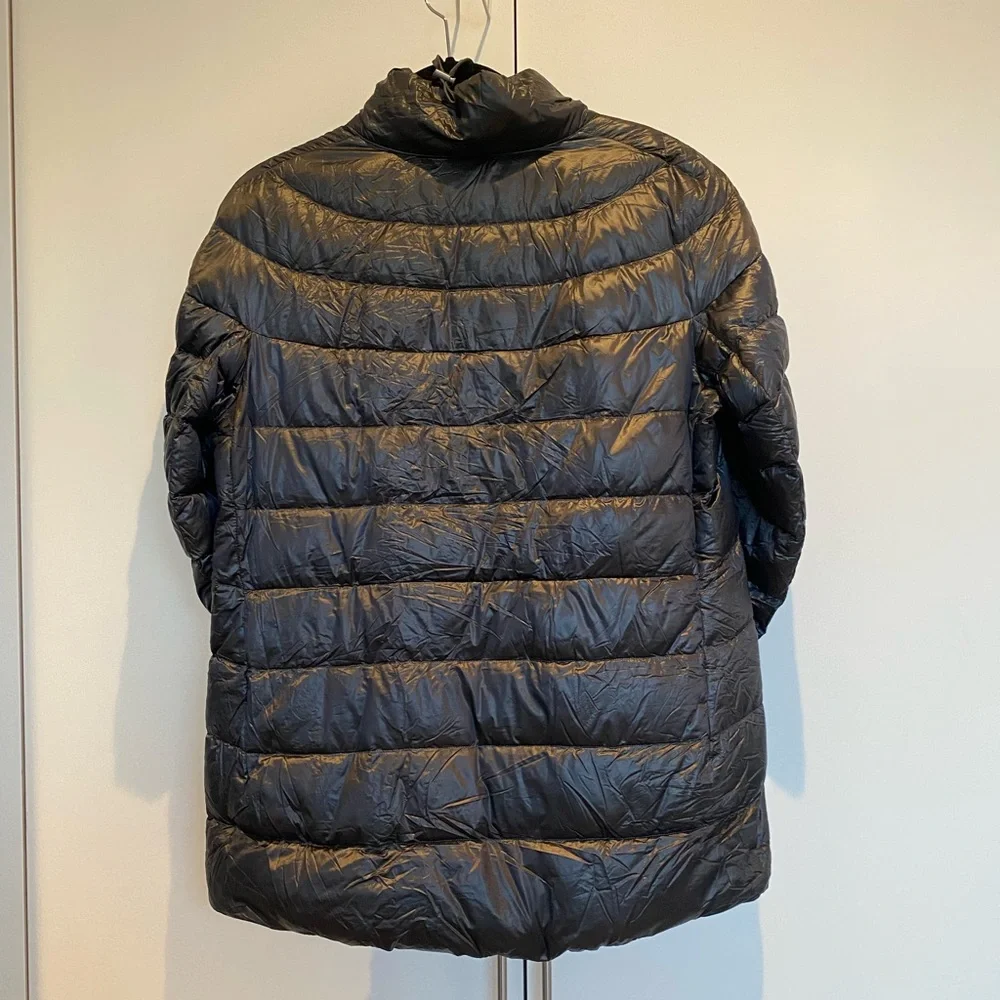 Uniqlo +J Jil Sander Collaboration Ultra Light Down Jacket - Picture 3 of 4